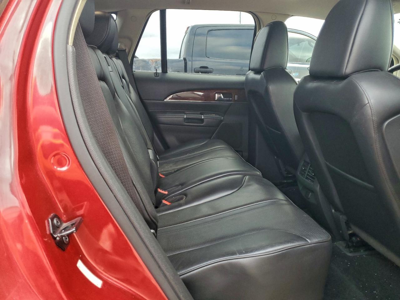 2011 LINCOLN MKX