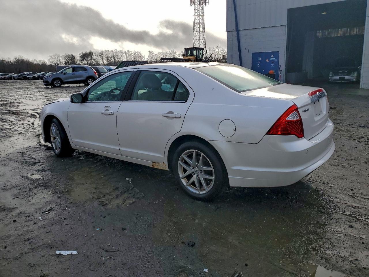 2011 FORD FUSION
