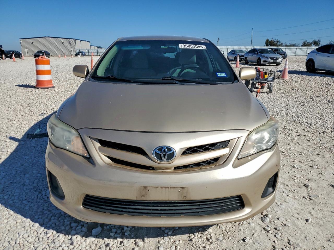 2013 TOYOTA COROLLA