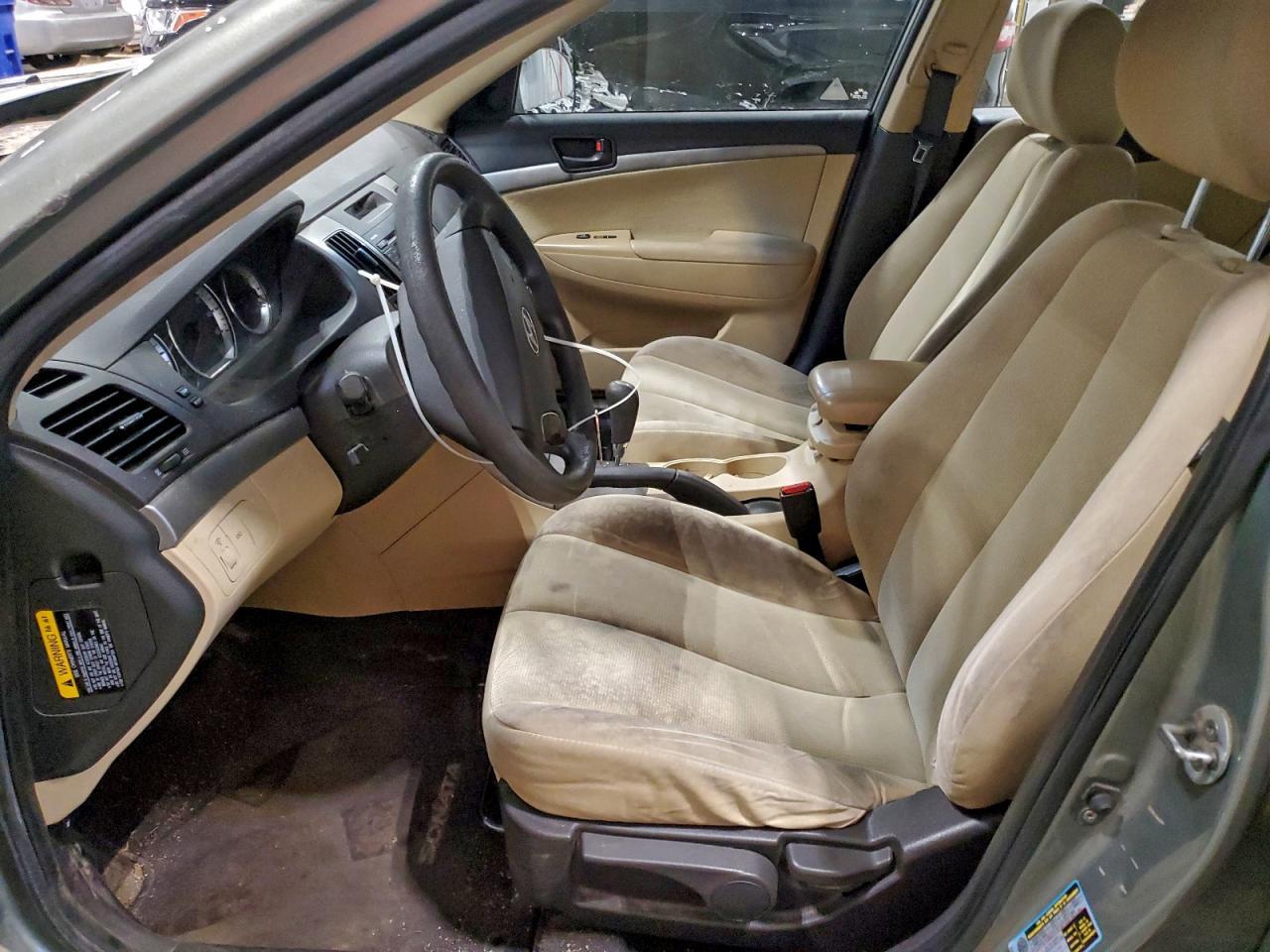 2010 HYUNDAI SONATA