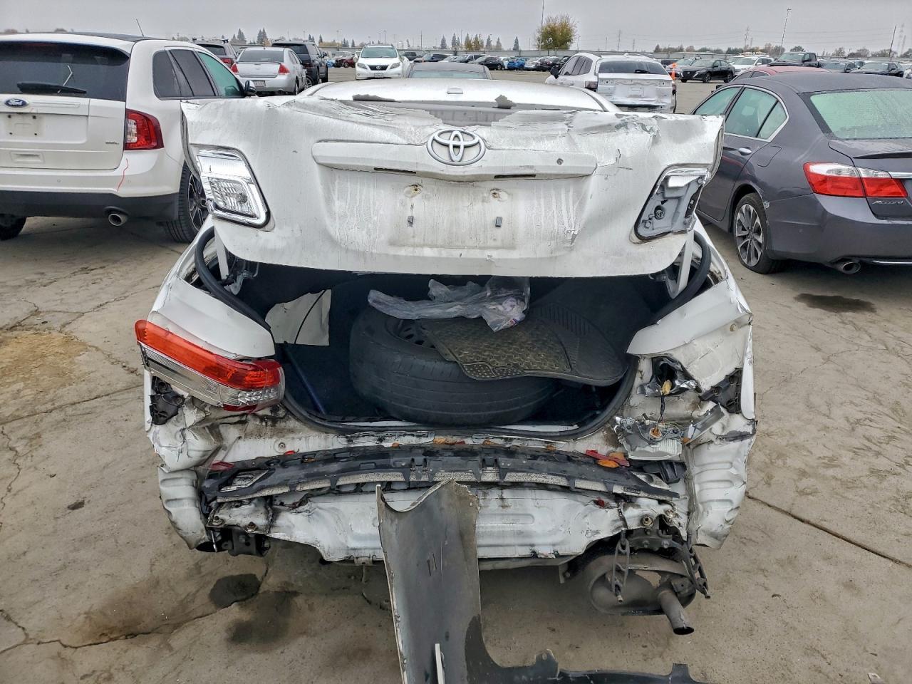 2010 TOYOTA CAMRY
