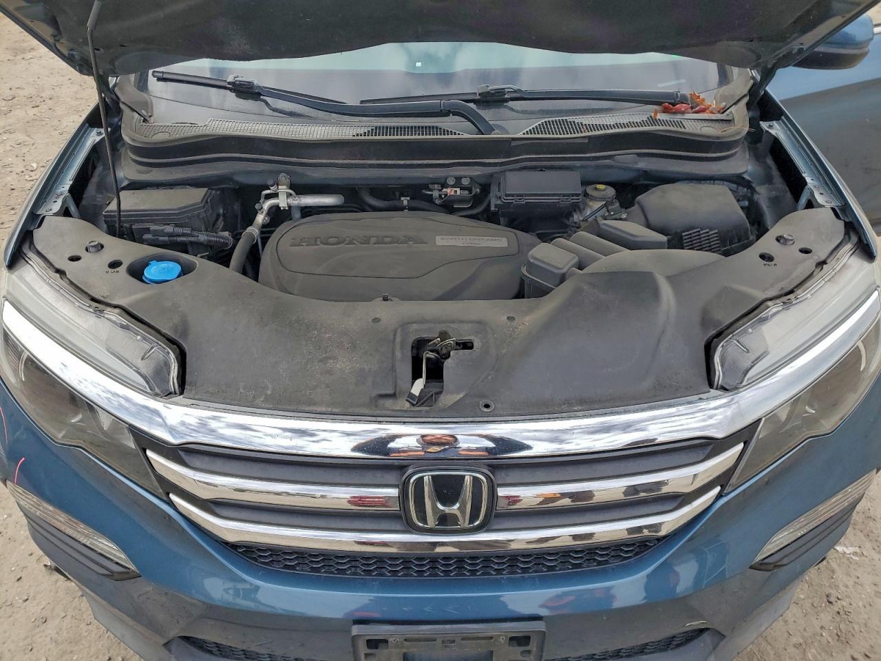 2017 HONDA PILOT