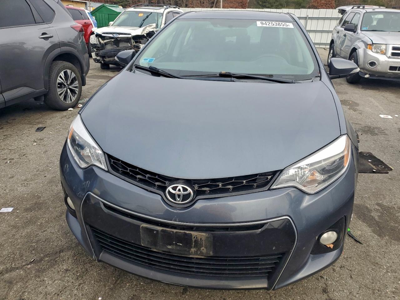 2015 TOYOTA COROLLA