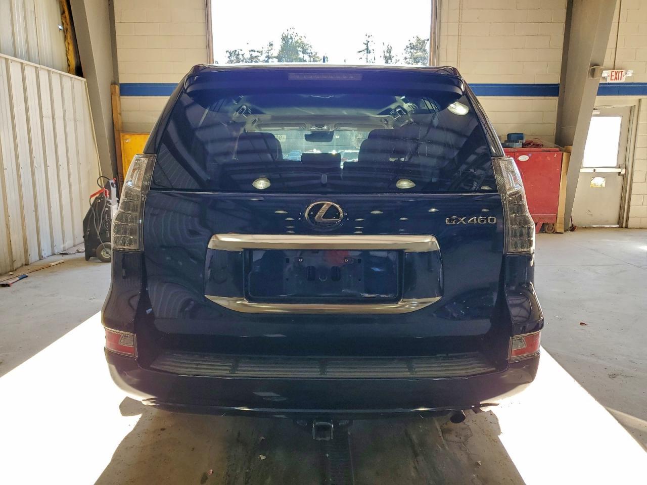 2022 LEXUS GX 460
