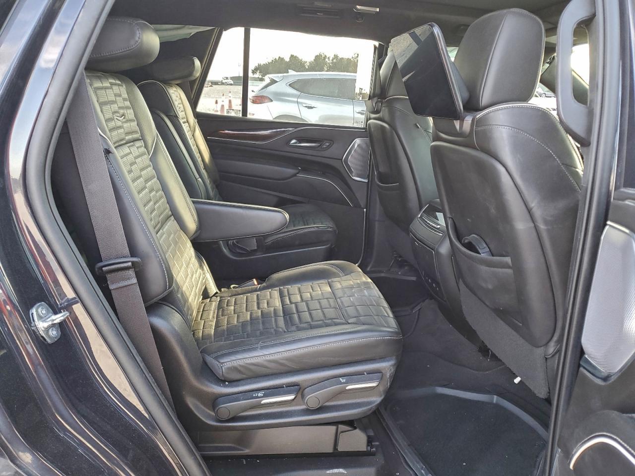 2022 CADILLAC ESCALADE