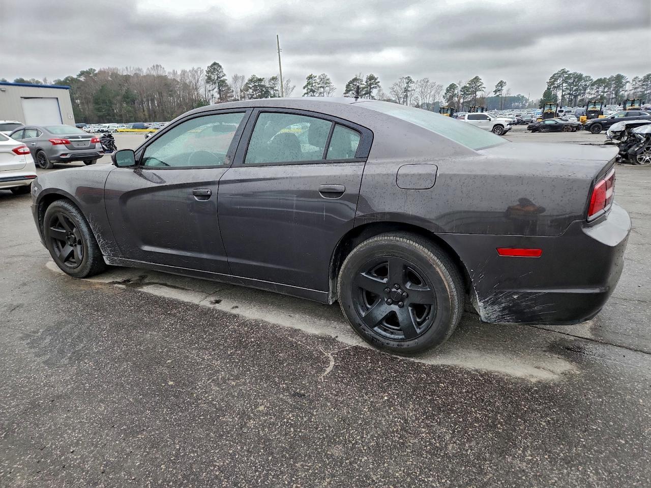 2013 DODGE CHARGER