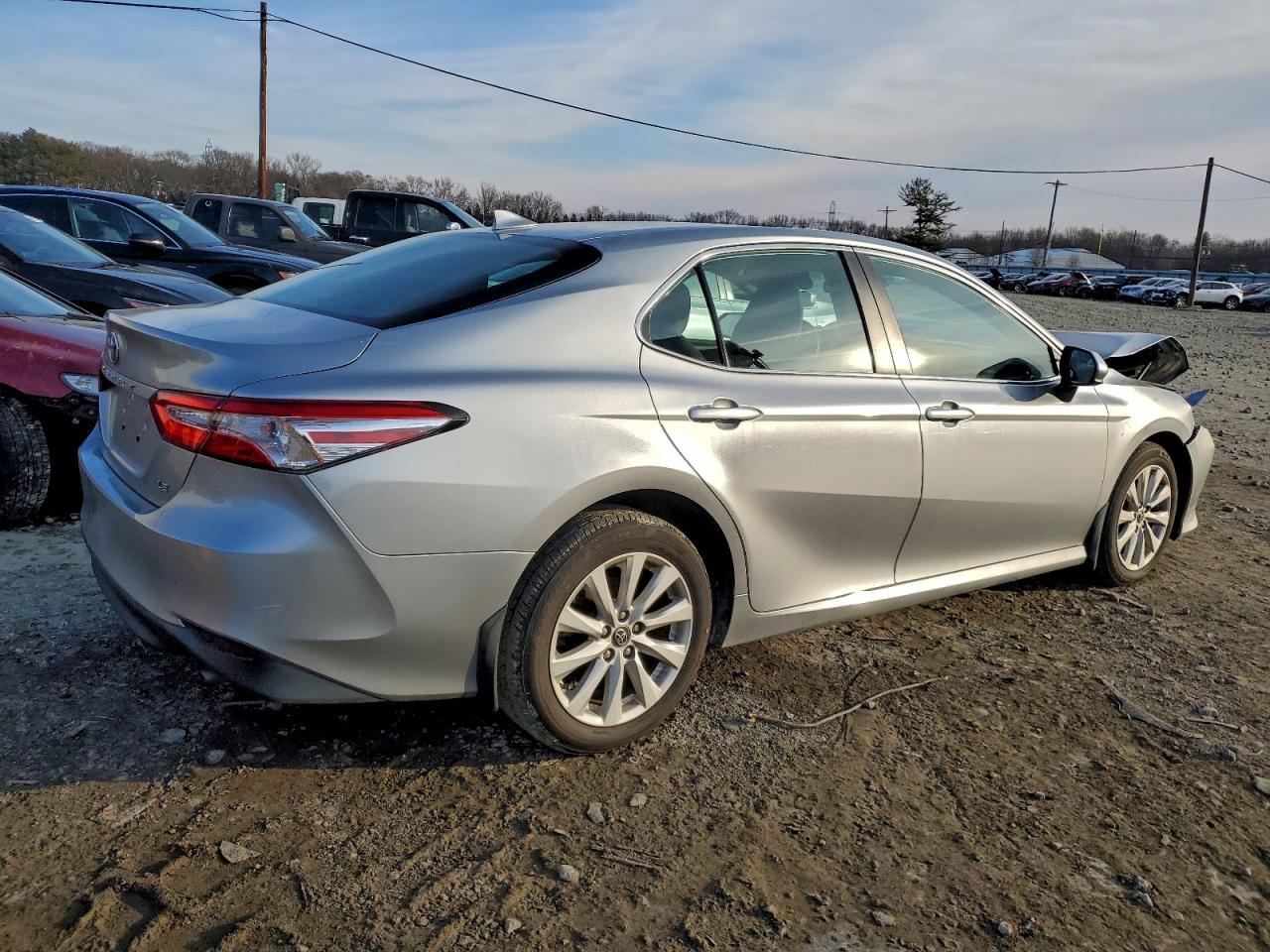2019 TOYOTA CAMRY
