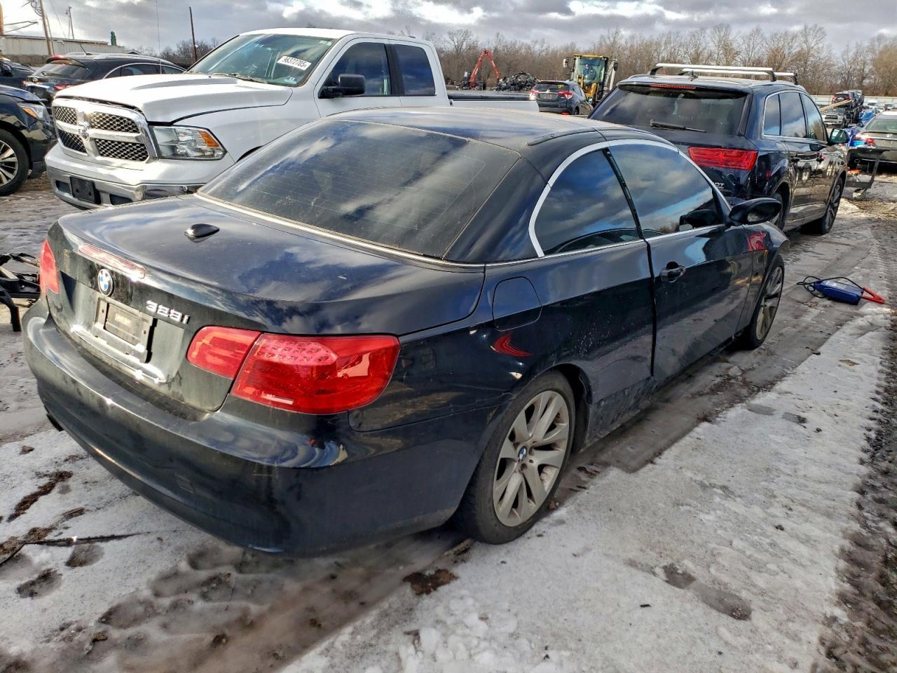 2013 BMW 3 SERIES