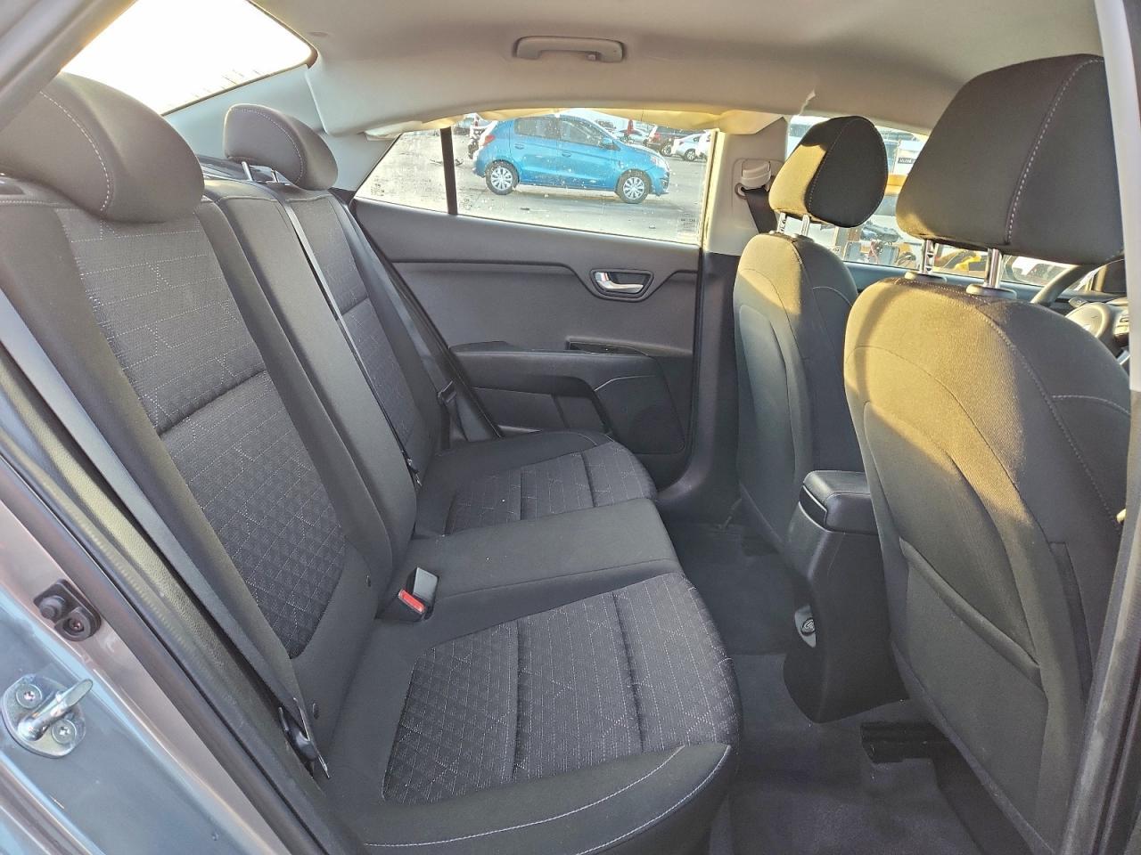 2022 KIA RIO