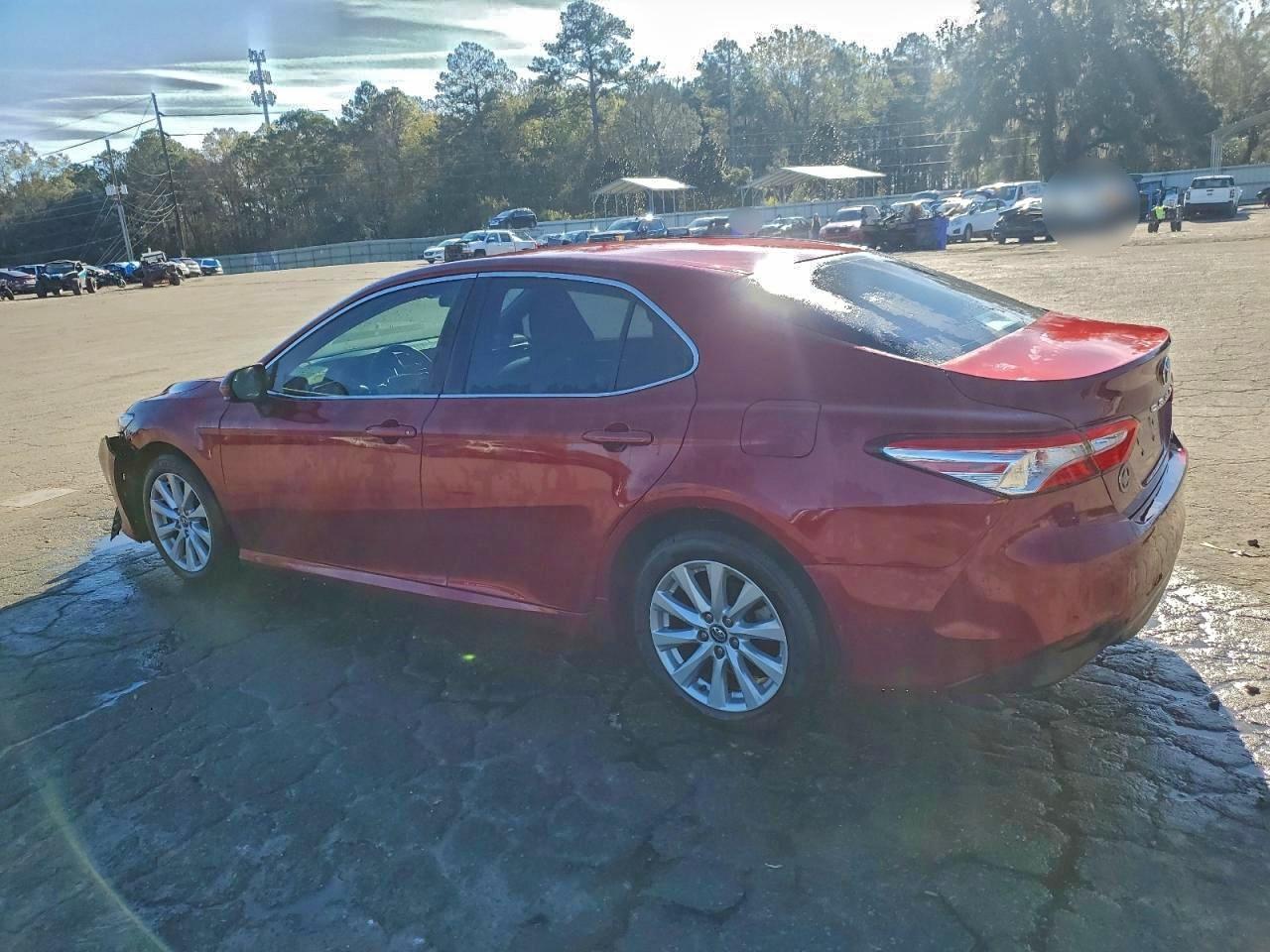 2018 TOYOTA CAMRY