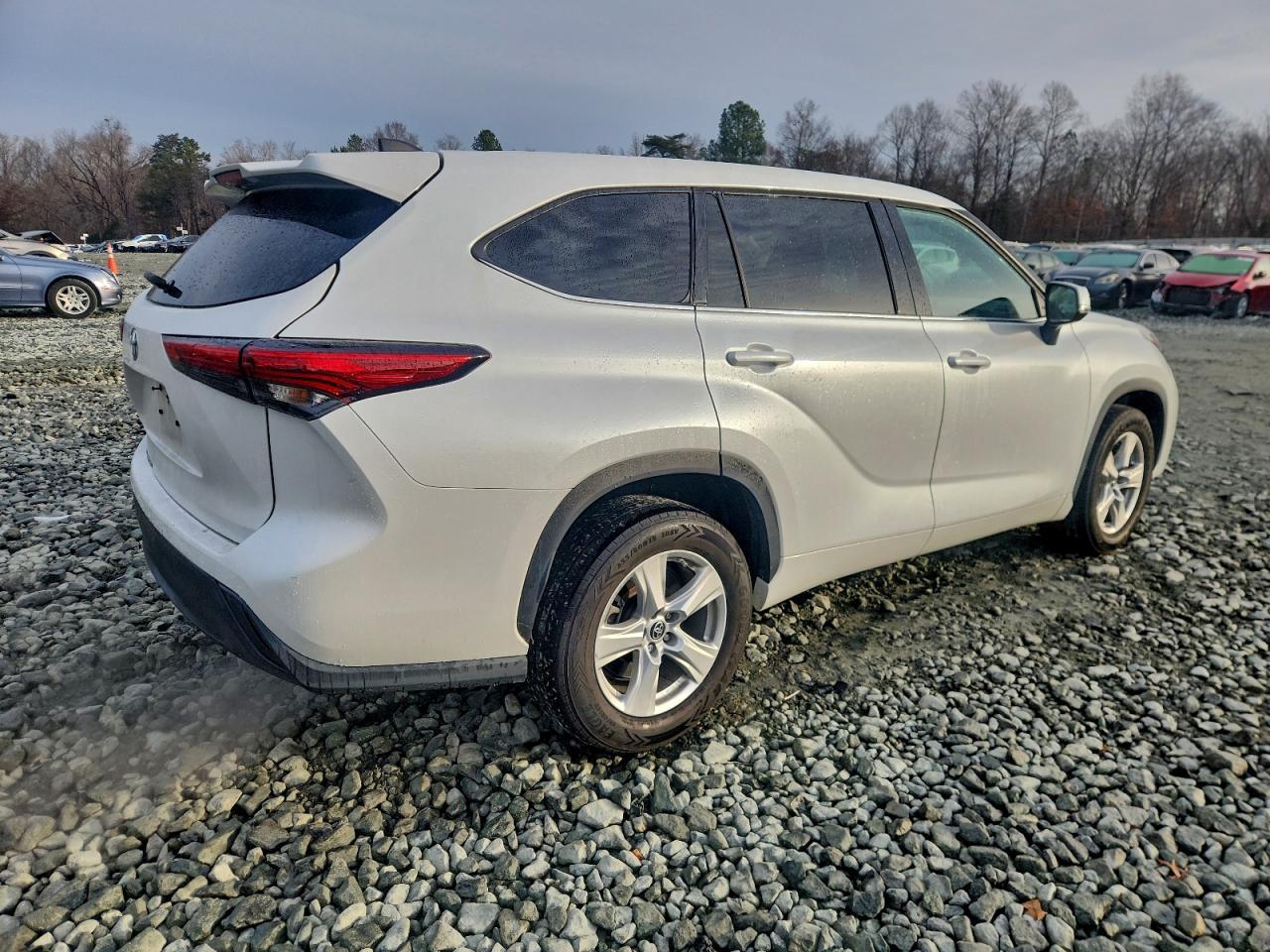 2022 TOYOTA HIGHLANDER