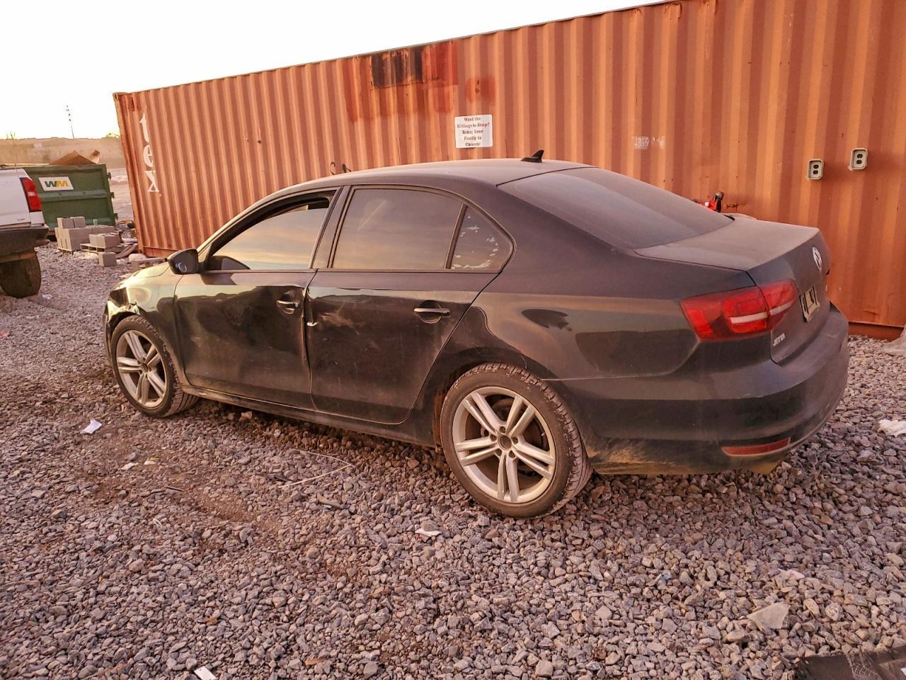 2016 VOLKSWAGEN JETTA