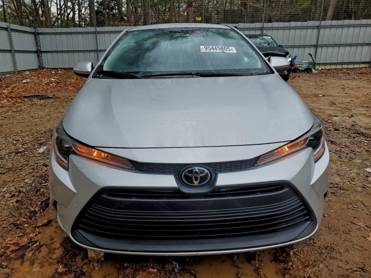 2025 TOYOTA COROLLA