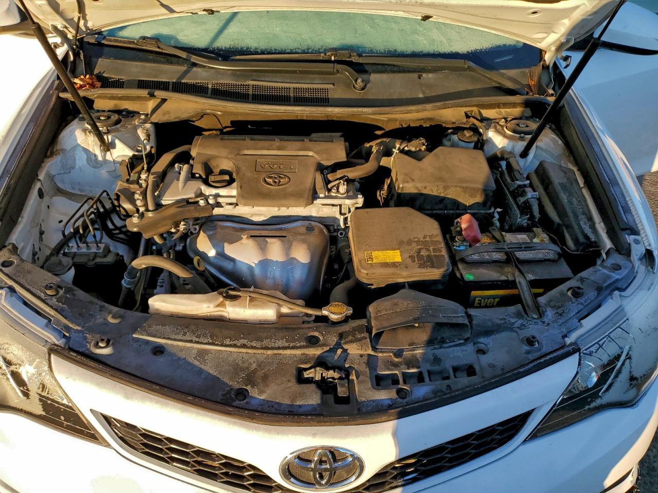 2014 TOYOTA CAMRY
