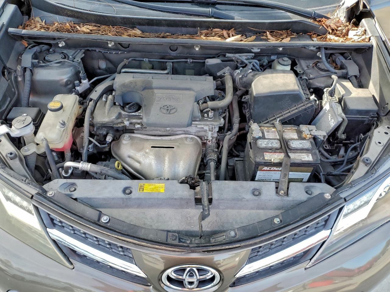 2015 TOYOTA RAV4