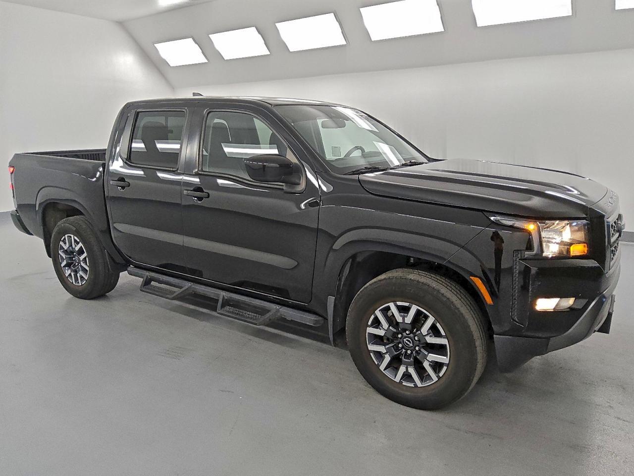 2022 NISSAN Frontier