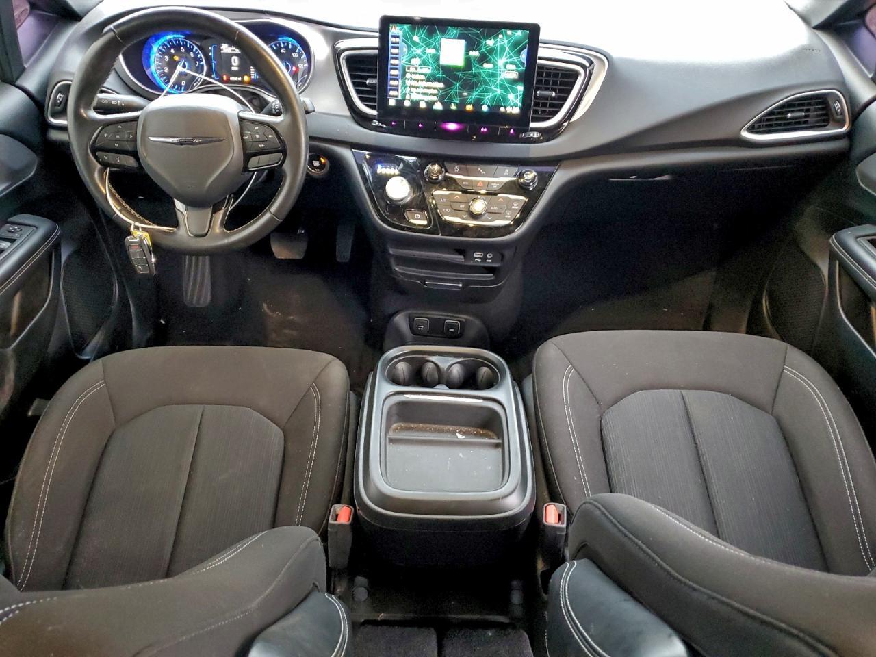 2020 CHRYSLER Pacifica