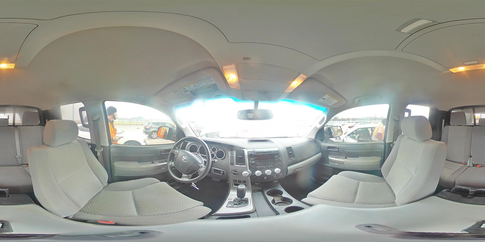 2012 TOYOTA TUNDRA