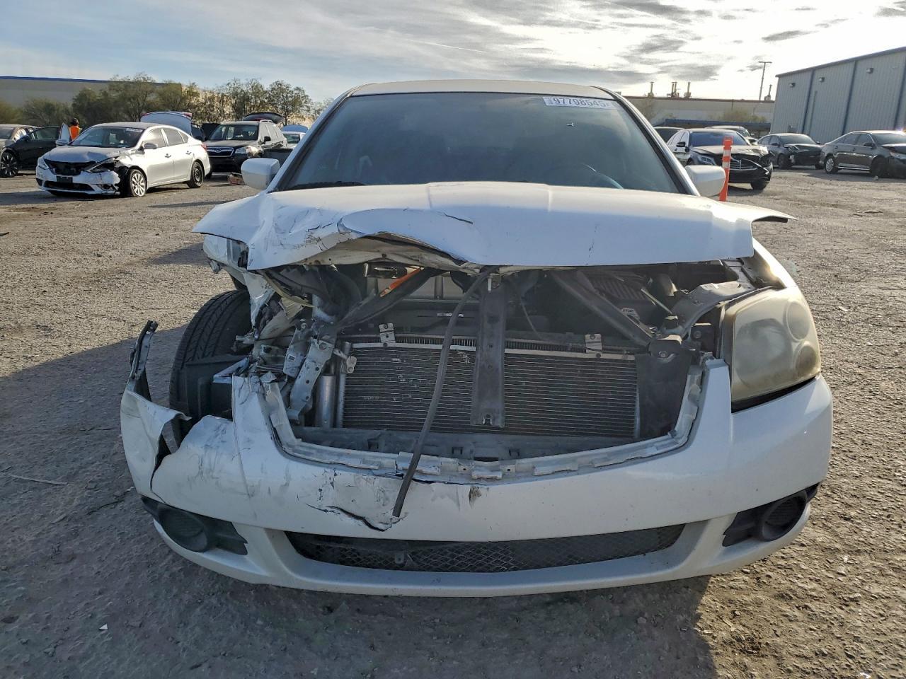 2012 MITSUBISHI Galant
