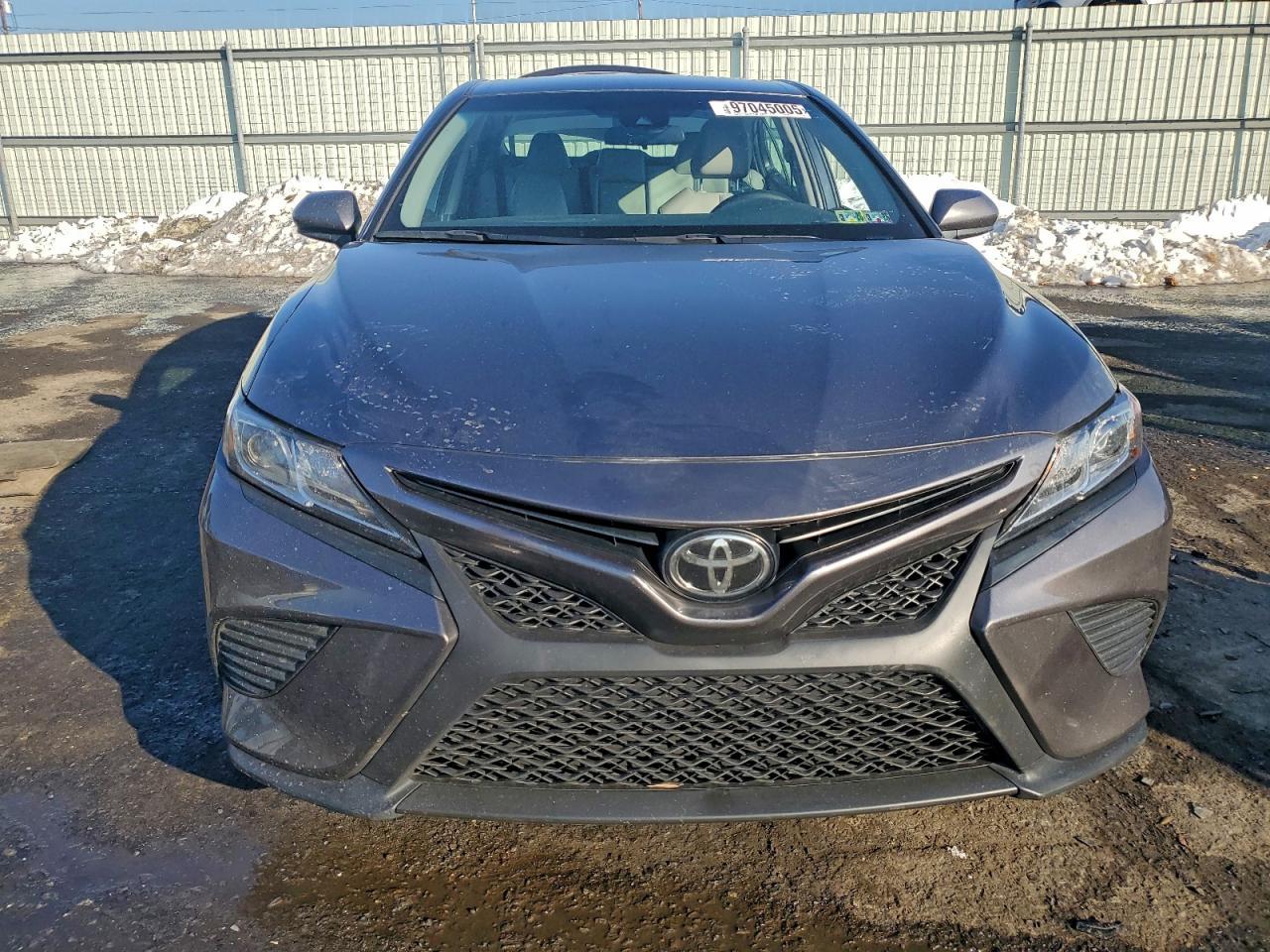 2018 TOYOTA CAMRY