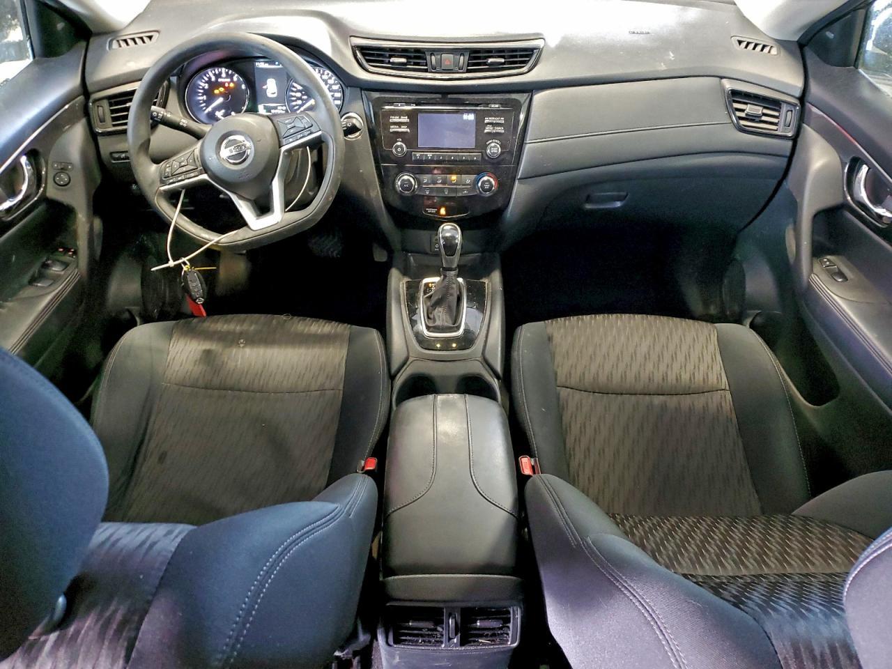 2017 NISSAN ROGUE