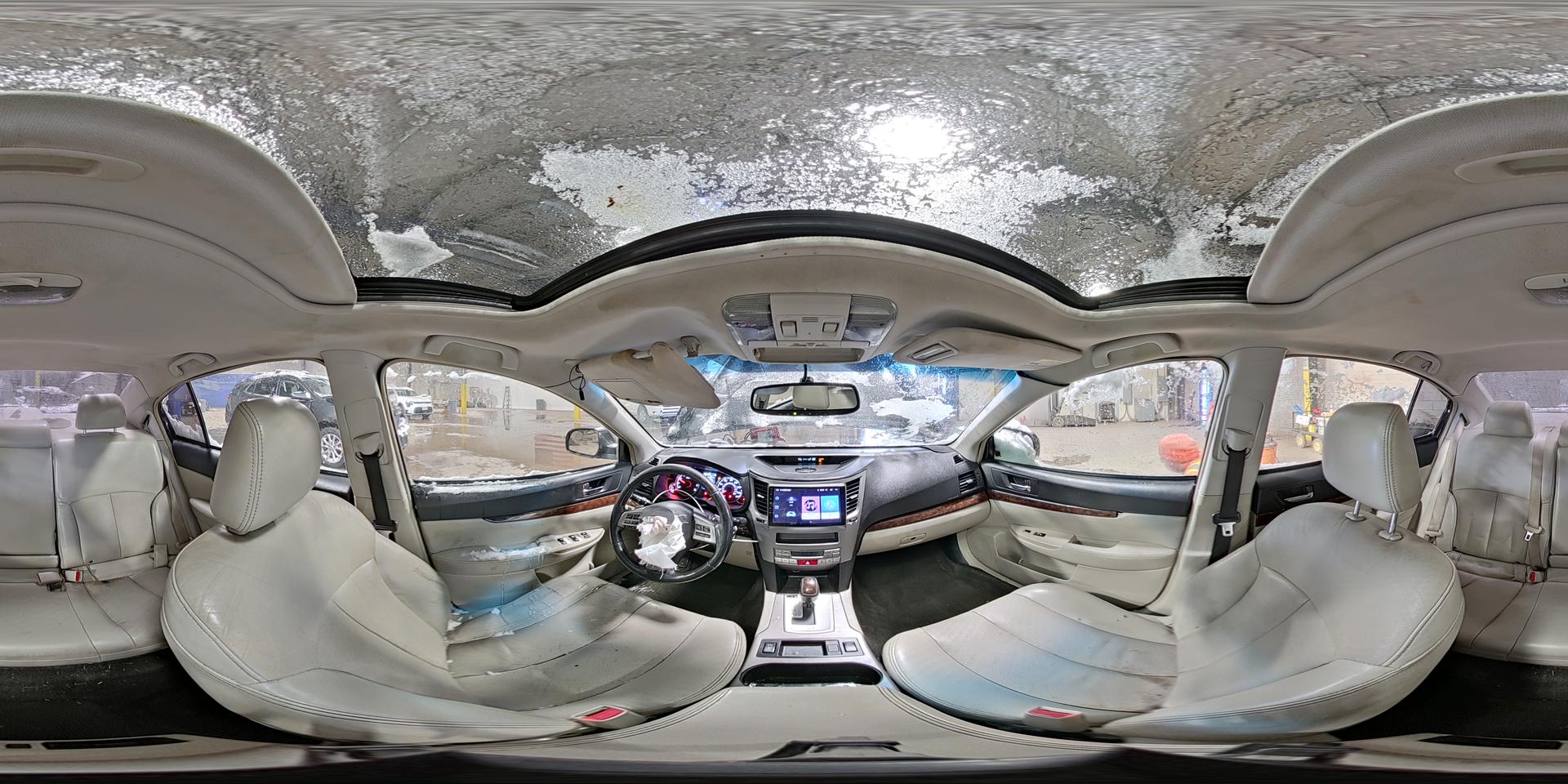 2014 SUBARU Legacy