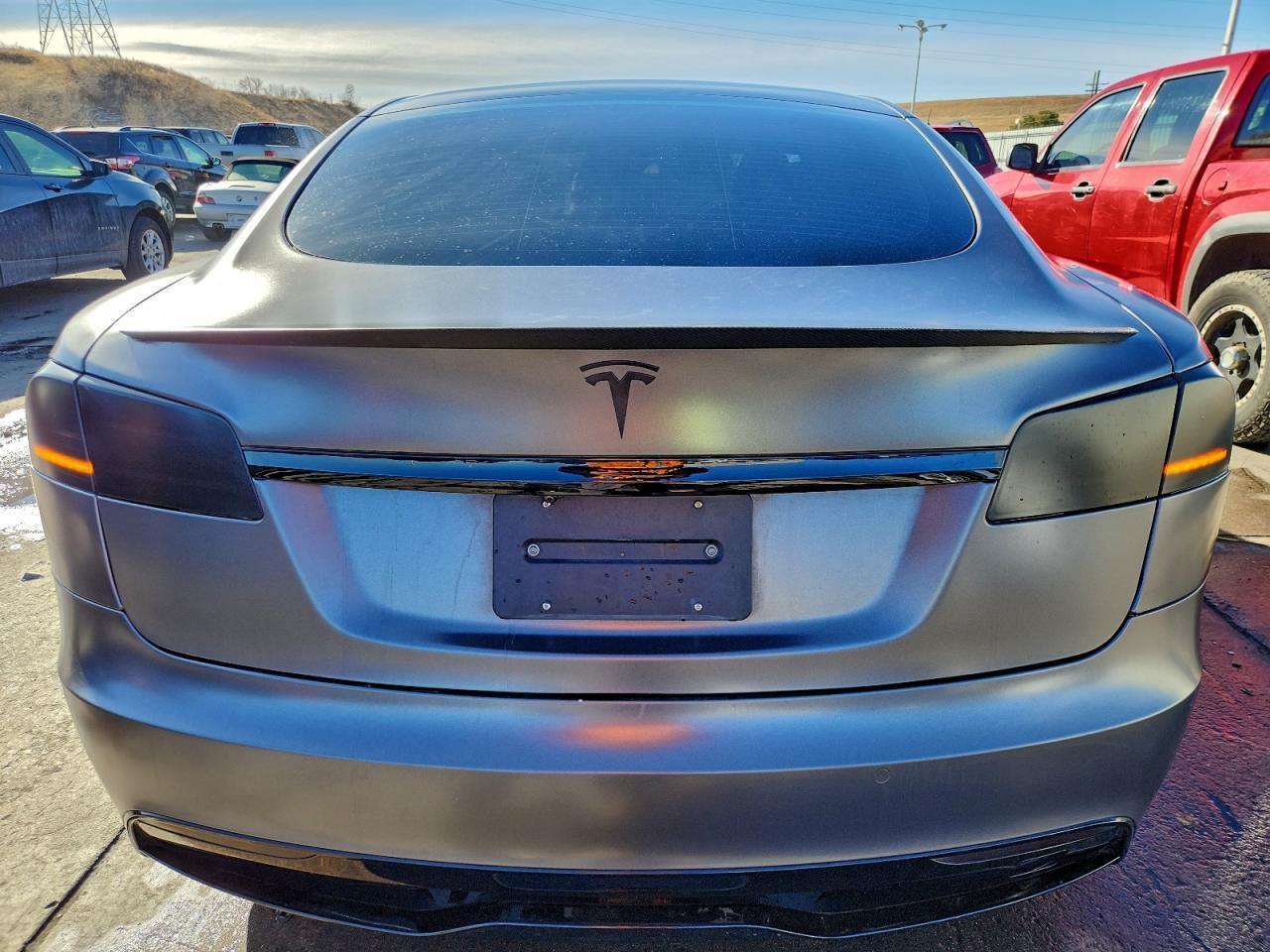 2022 TESLA MODEL S
