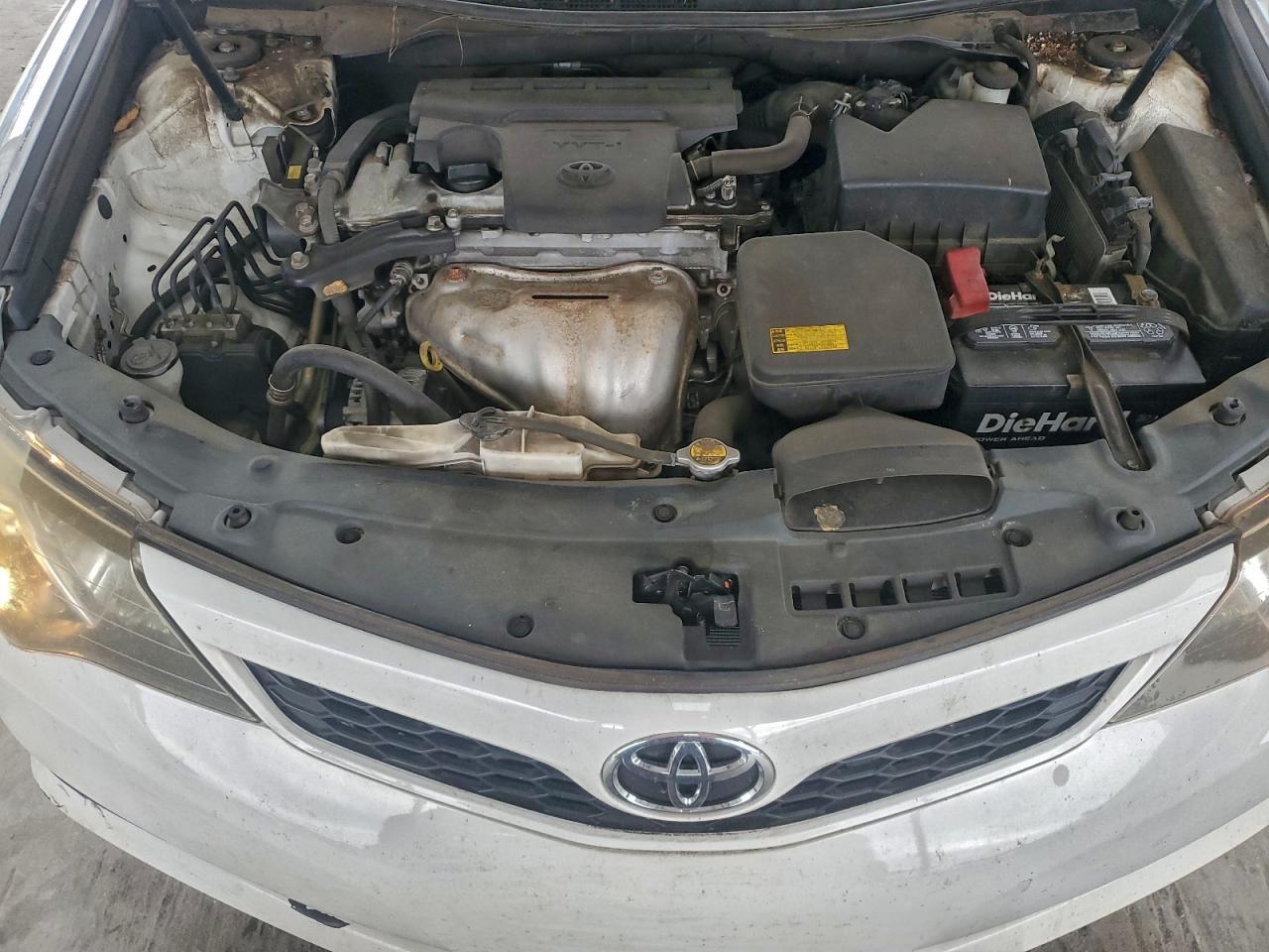 2013 TOYOTA CAMRY