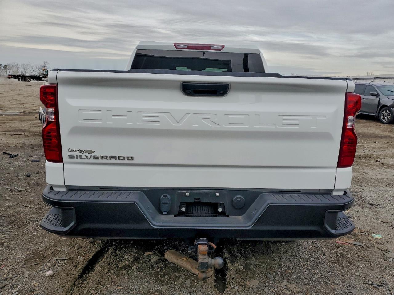 2025 CHEVROLET Silverado