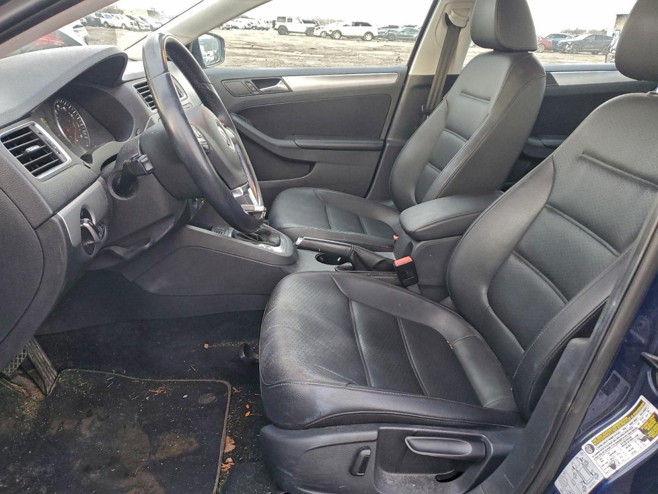 2014 VOLKSWAGEN JETTA