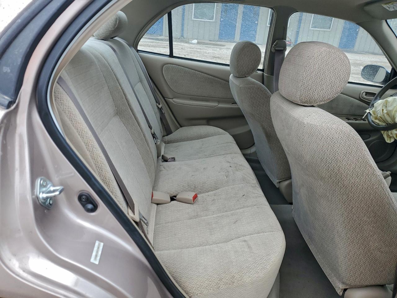 2001 TOYOTA COROLLA