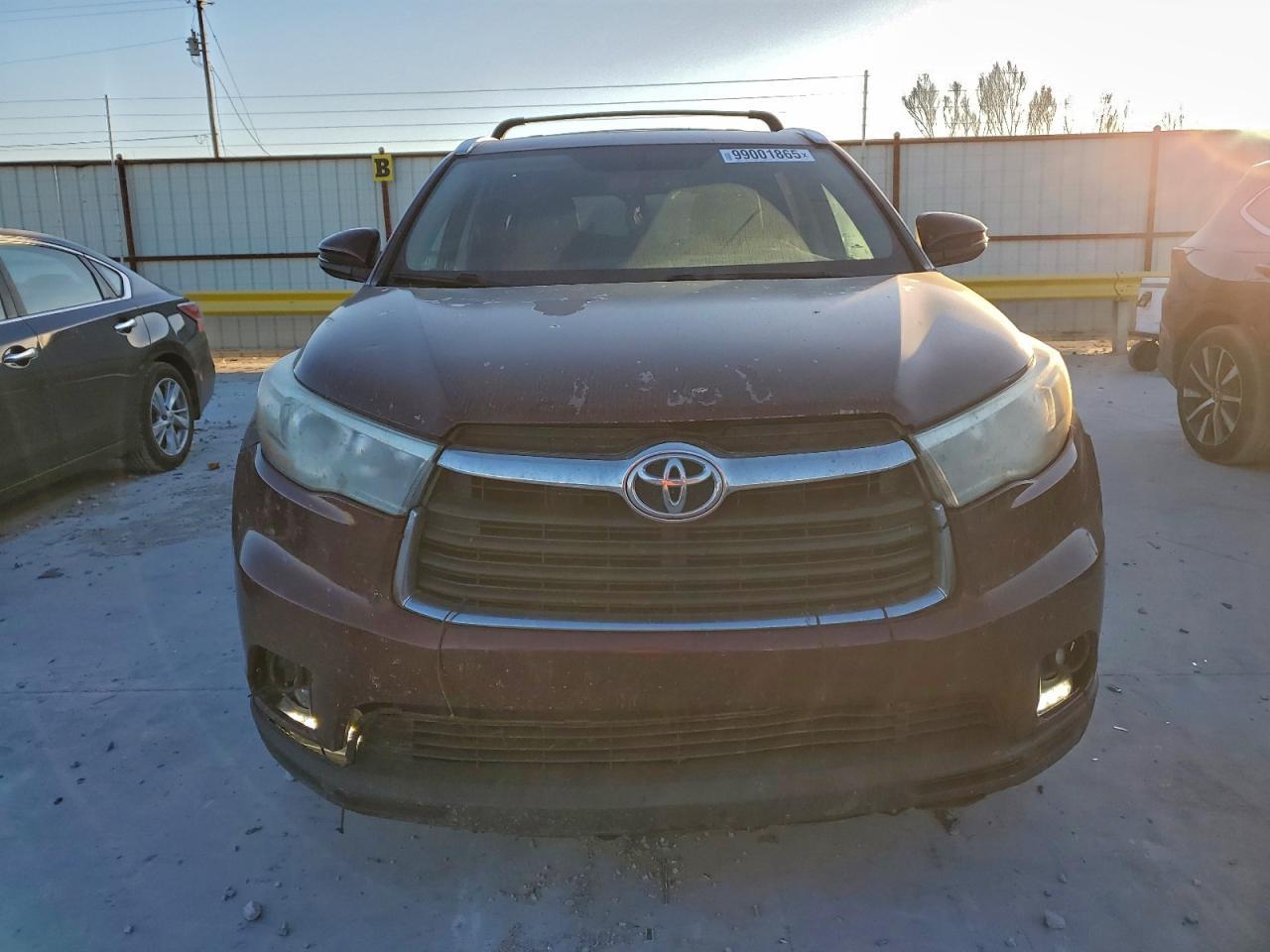 2015 TOYOTA HIGHLANDER