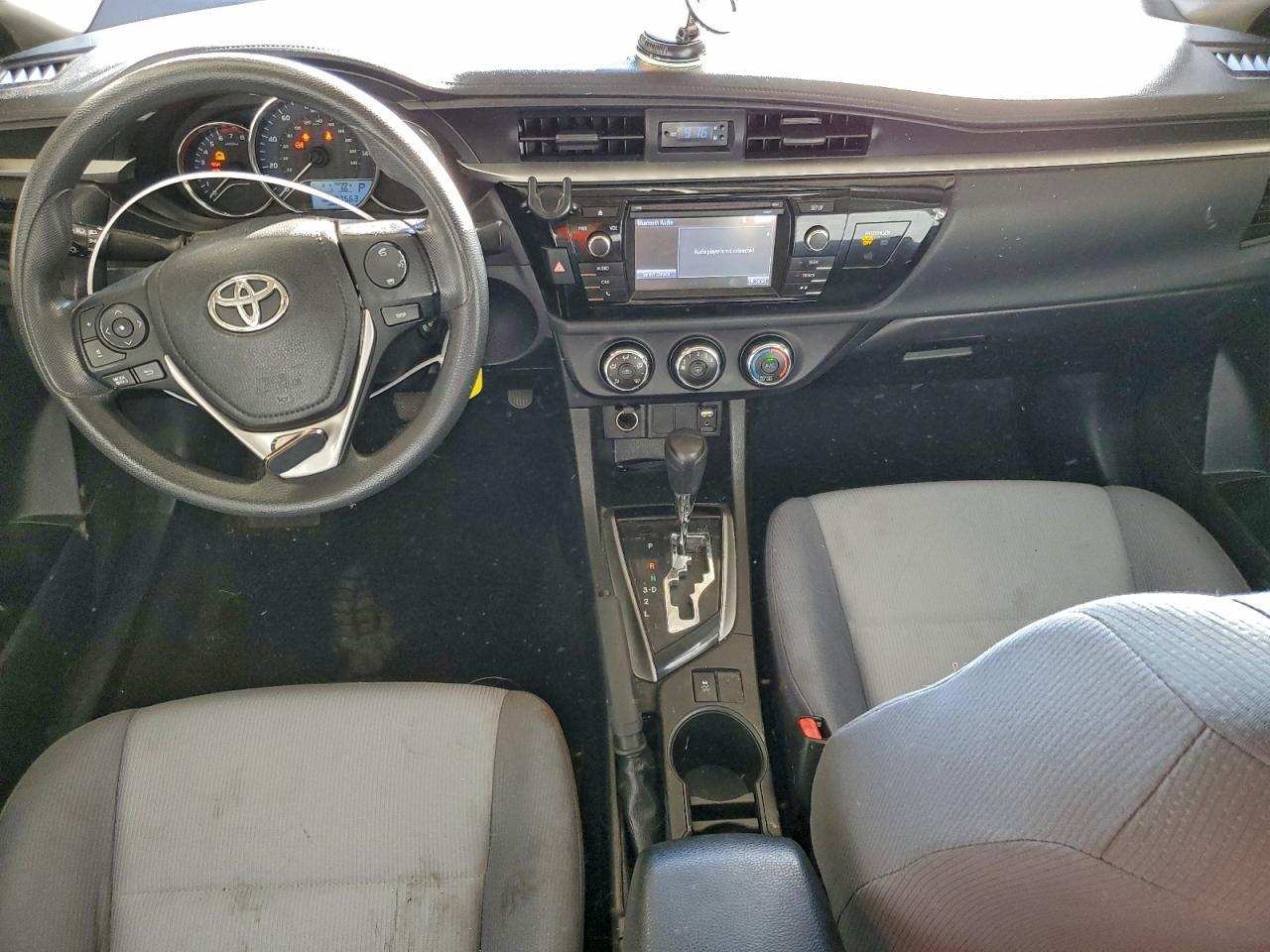 2016 TOYOTA COROLLA