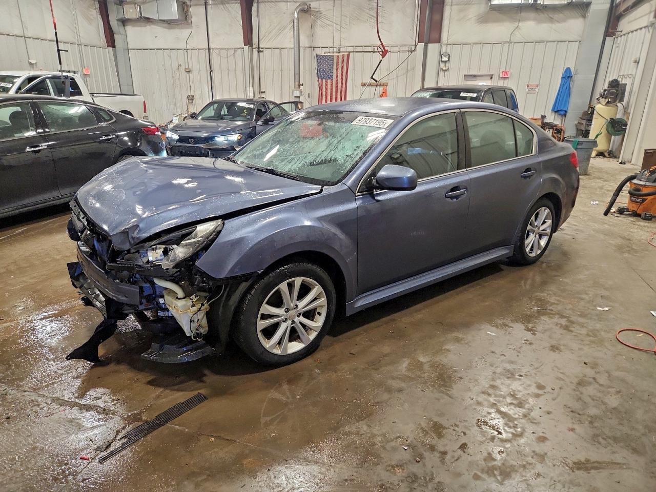 2014 SUBARU Legacy