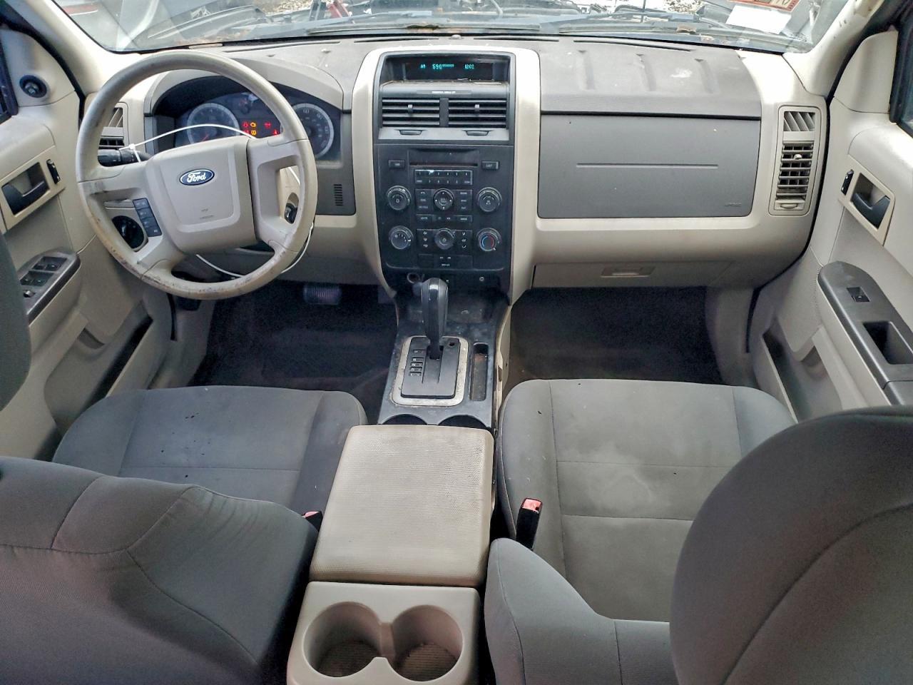 2009 FORD ESCAPE