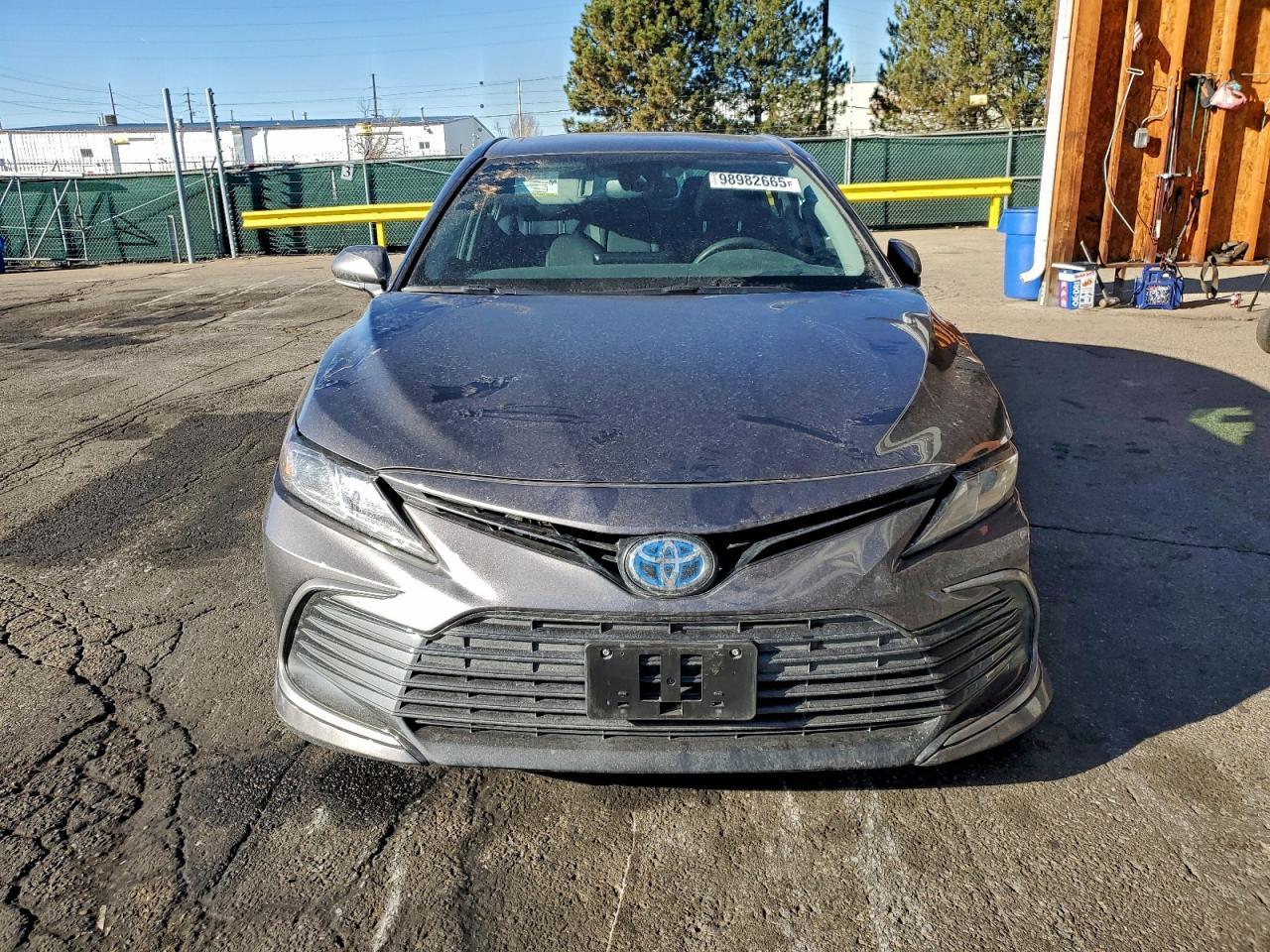 2024 TOYOTA CAMRY