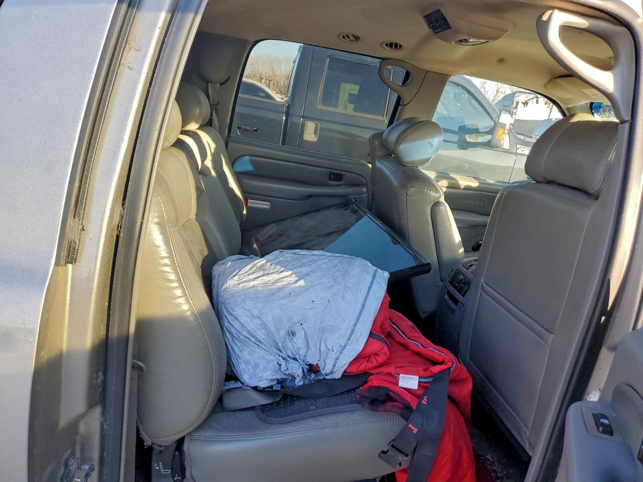 2002 GMC Denali