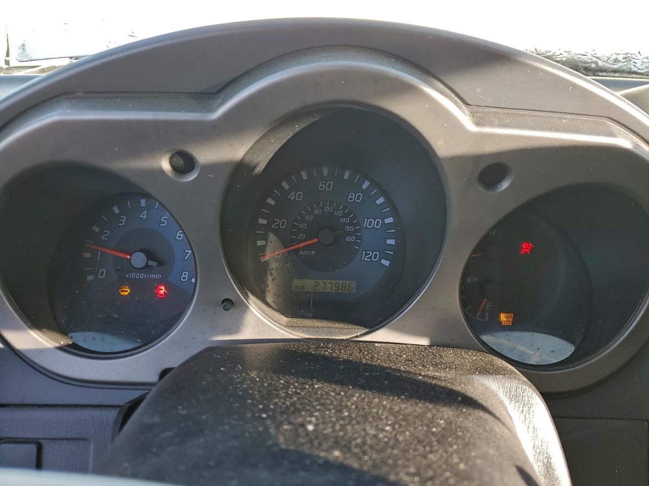 2002 NISSAN Frontier