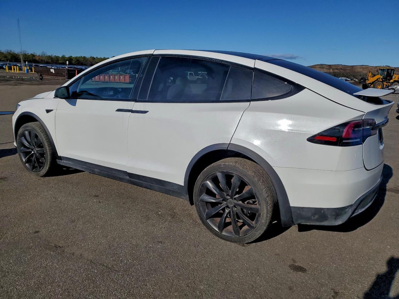 2023 TESLA MODEL X