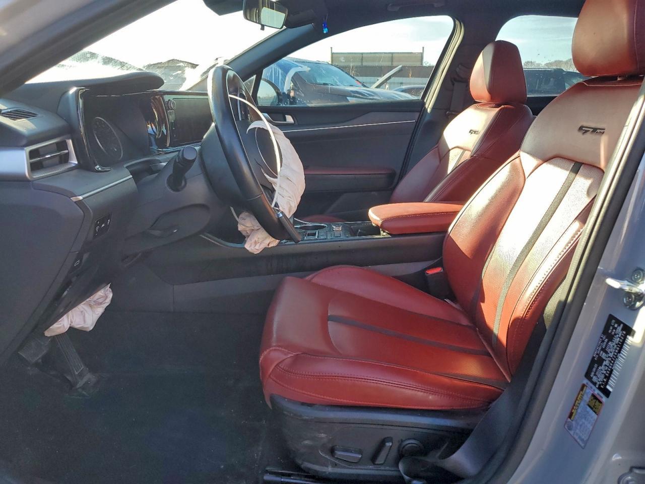 2022 KIA K5