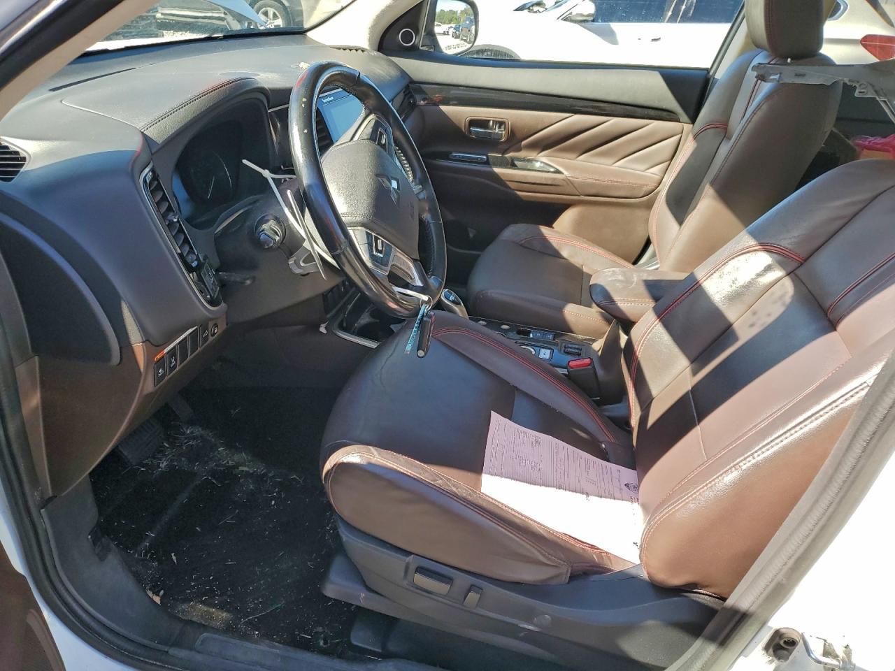 2018 MITSUBISHI outlander