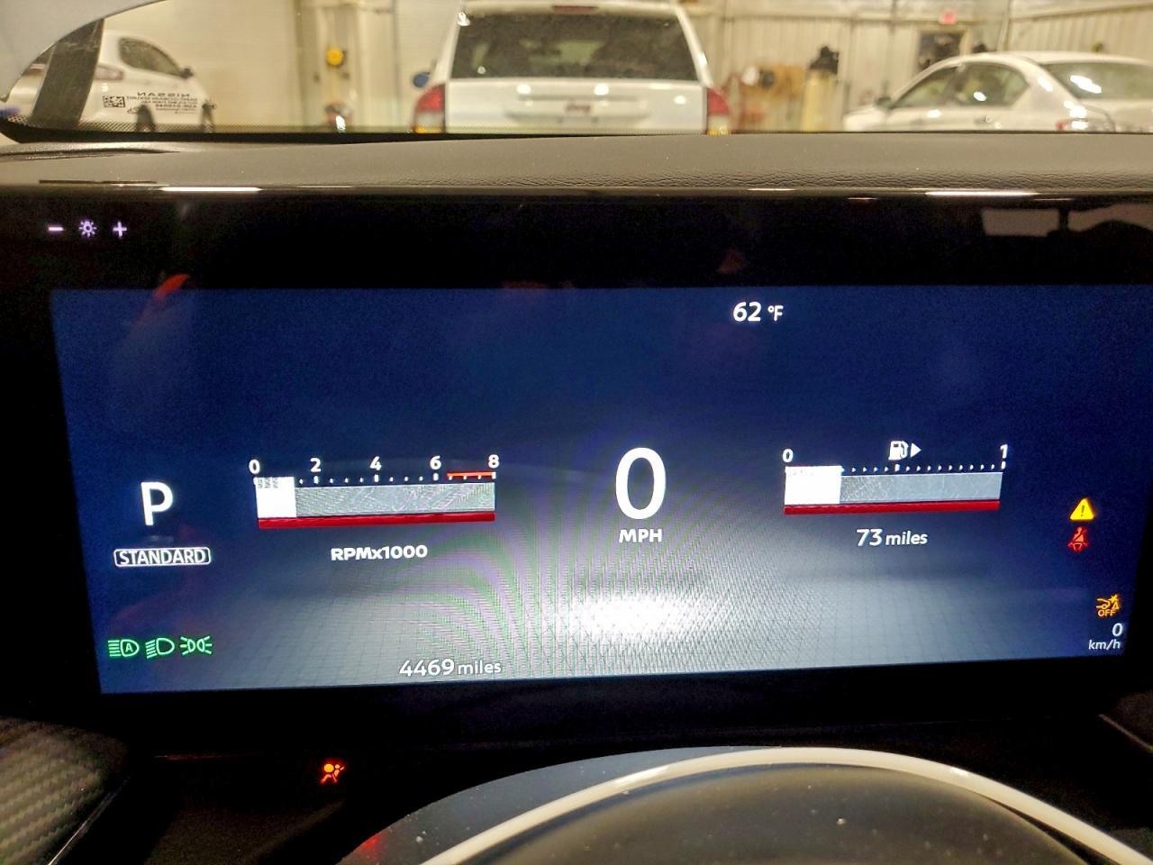 2025 NISSAN KICKS