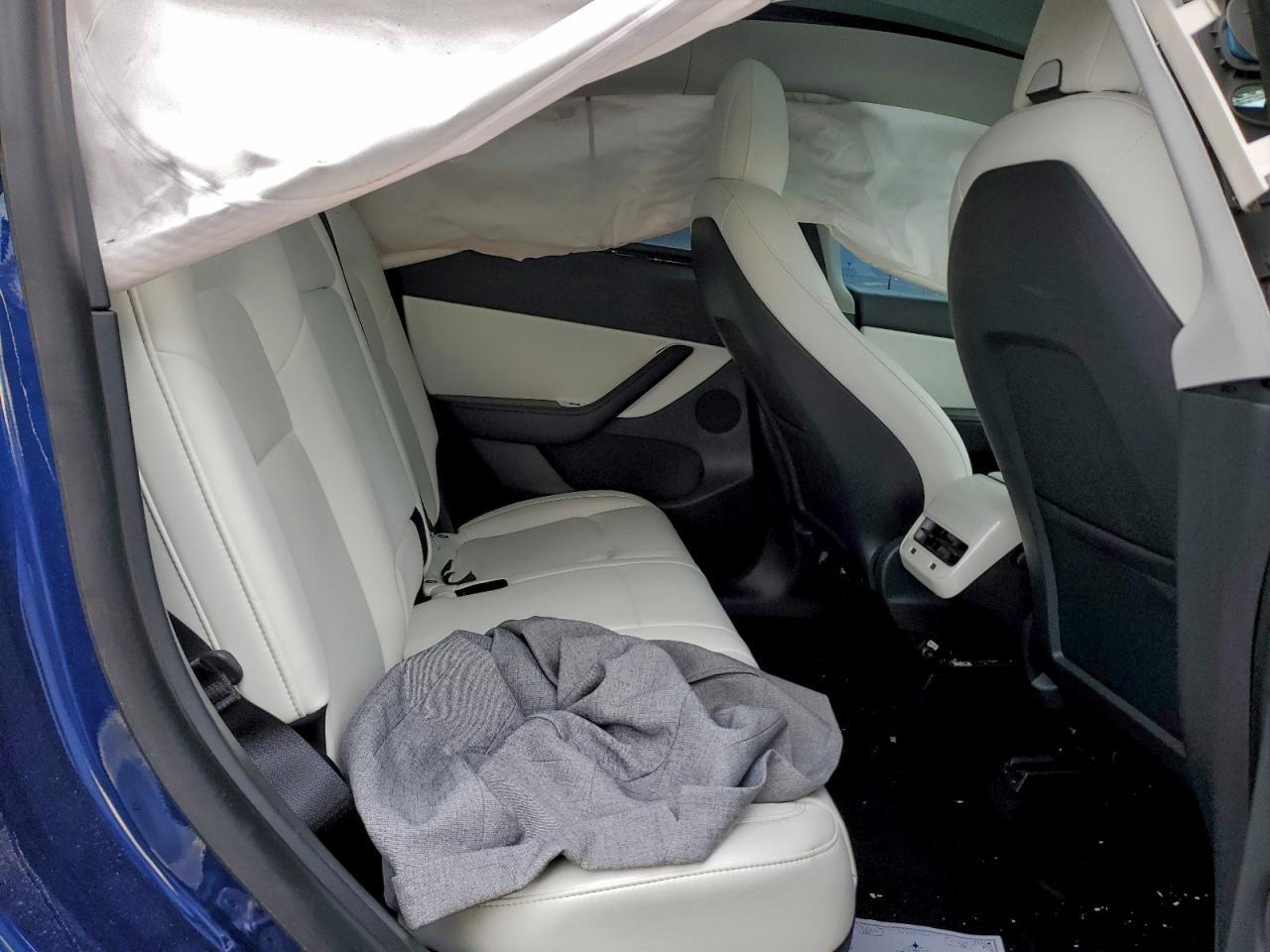 2020 TESLA MODEL Y