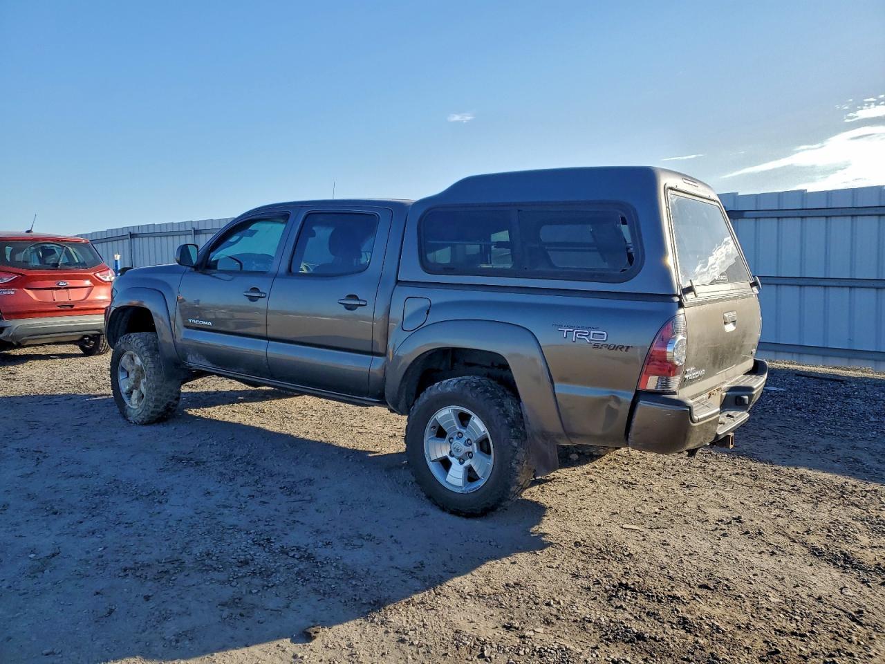 2011 TOYOTA TACOMA