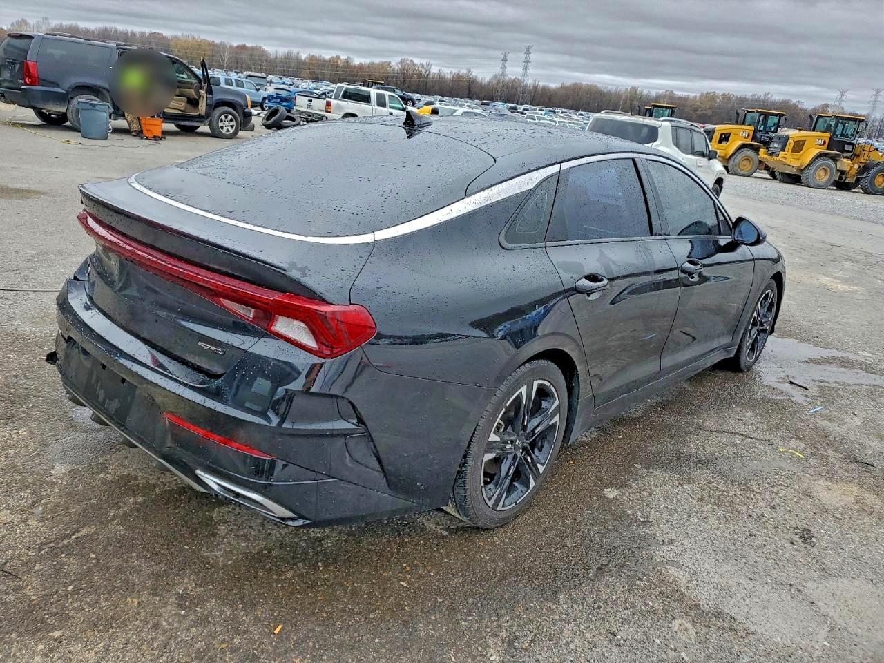 2022 KIA K5