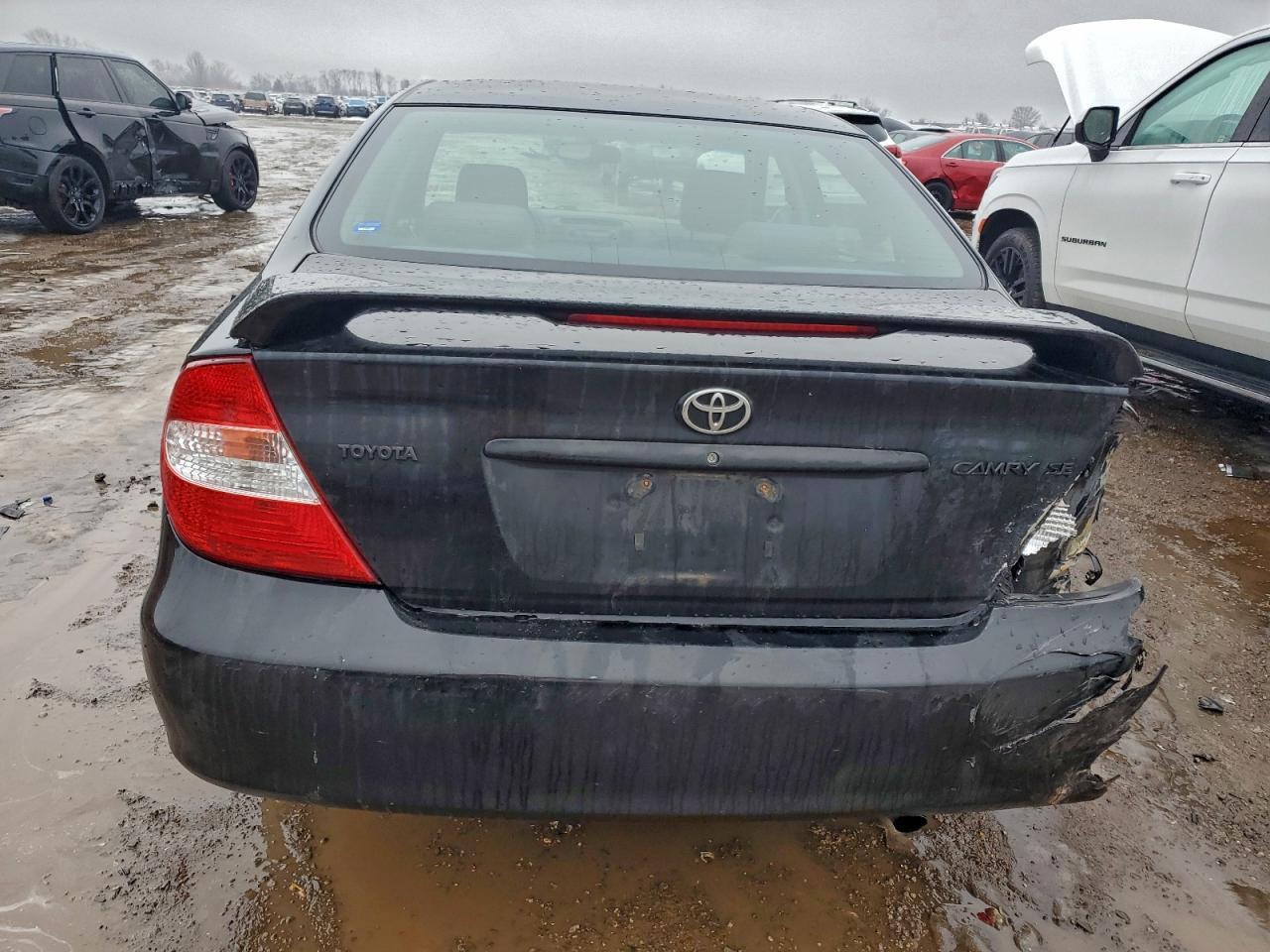 2004 TOYOTA CAMRY