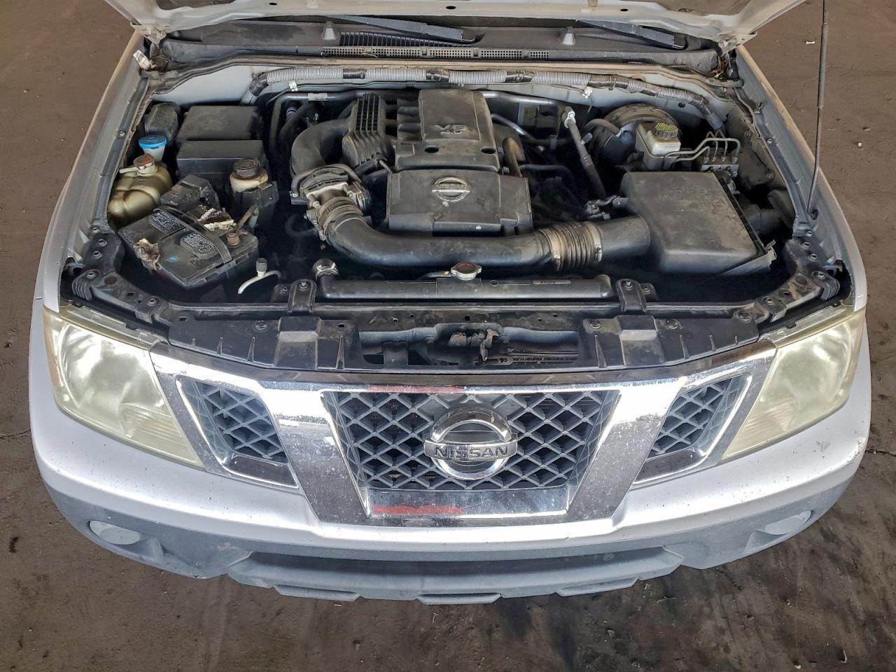 2012 NISSAN Frontier