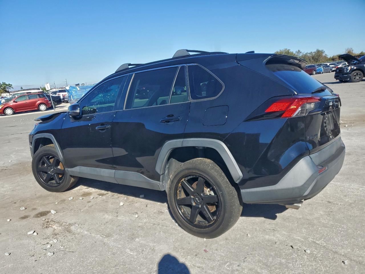 2020 TOYOTA RAV4