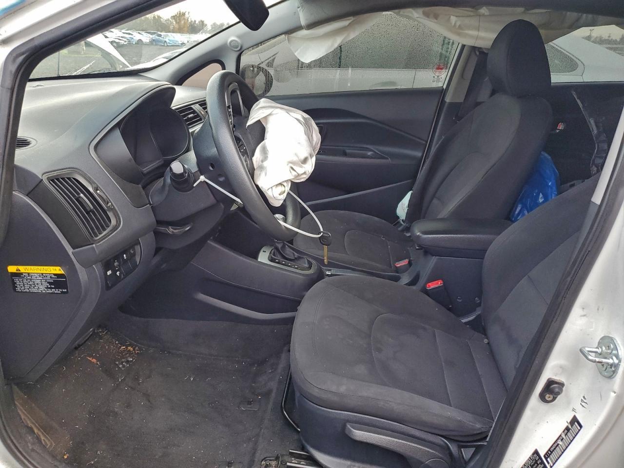 2013 KIA RIO