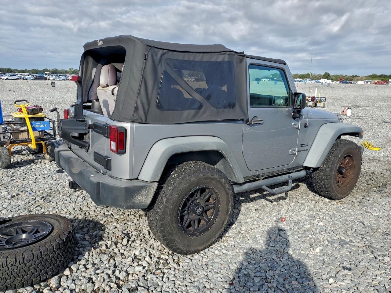 2016 JEEP WRANGLER